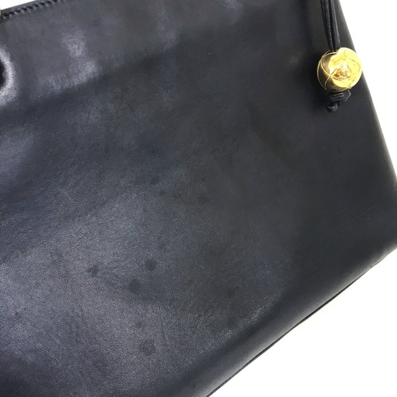 CHANEL Blue Shoulder Bag - Picture 6 of 16